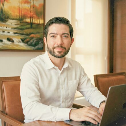 Dr. Breno Hattori